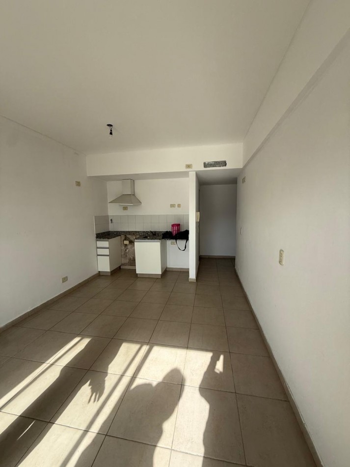 Departamento Muy Luminoso con cochera